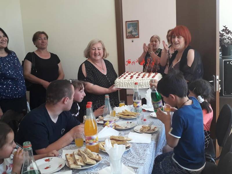 ბავშვთა დაცვის საერთაშორისო დღესთან დაკავშირებით ცაგერის მოსწავლე-ახალგაზრდობის...